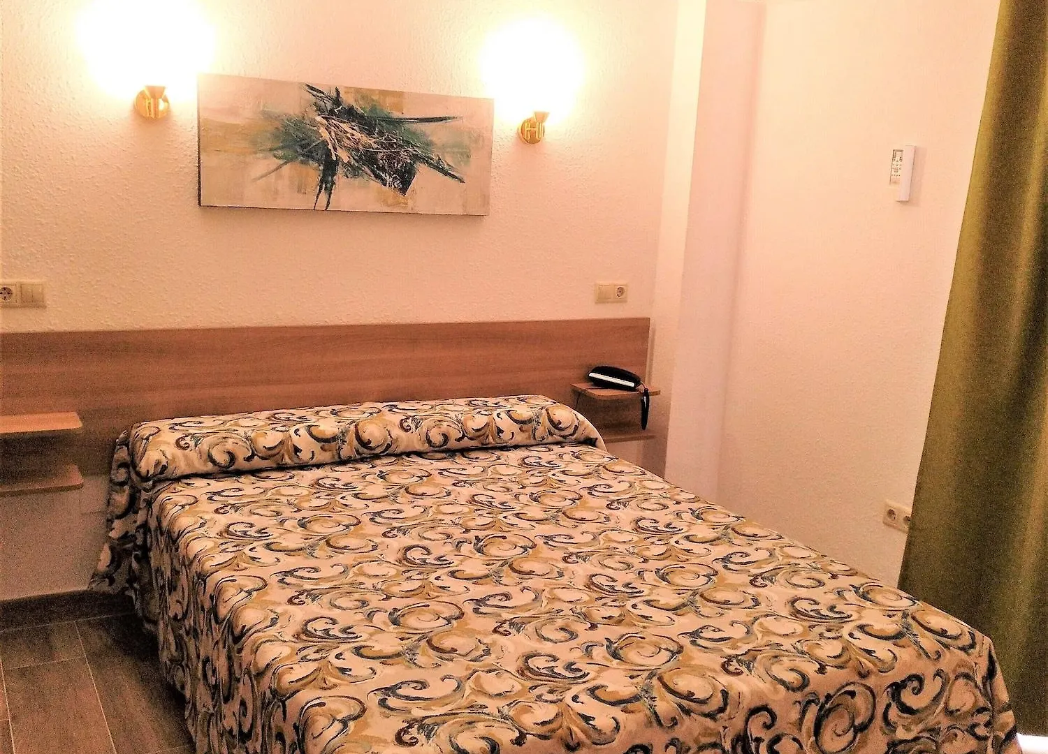 Apartamentos Stella Maris - Marcari Sl Fuengirola 0*,  Španělsko