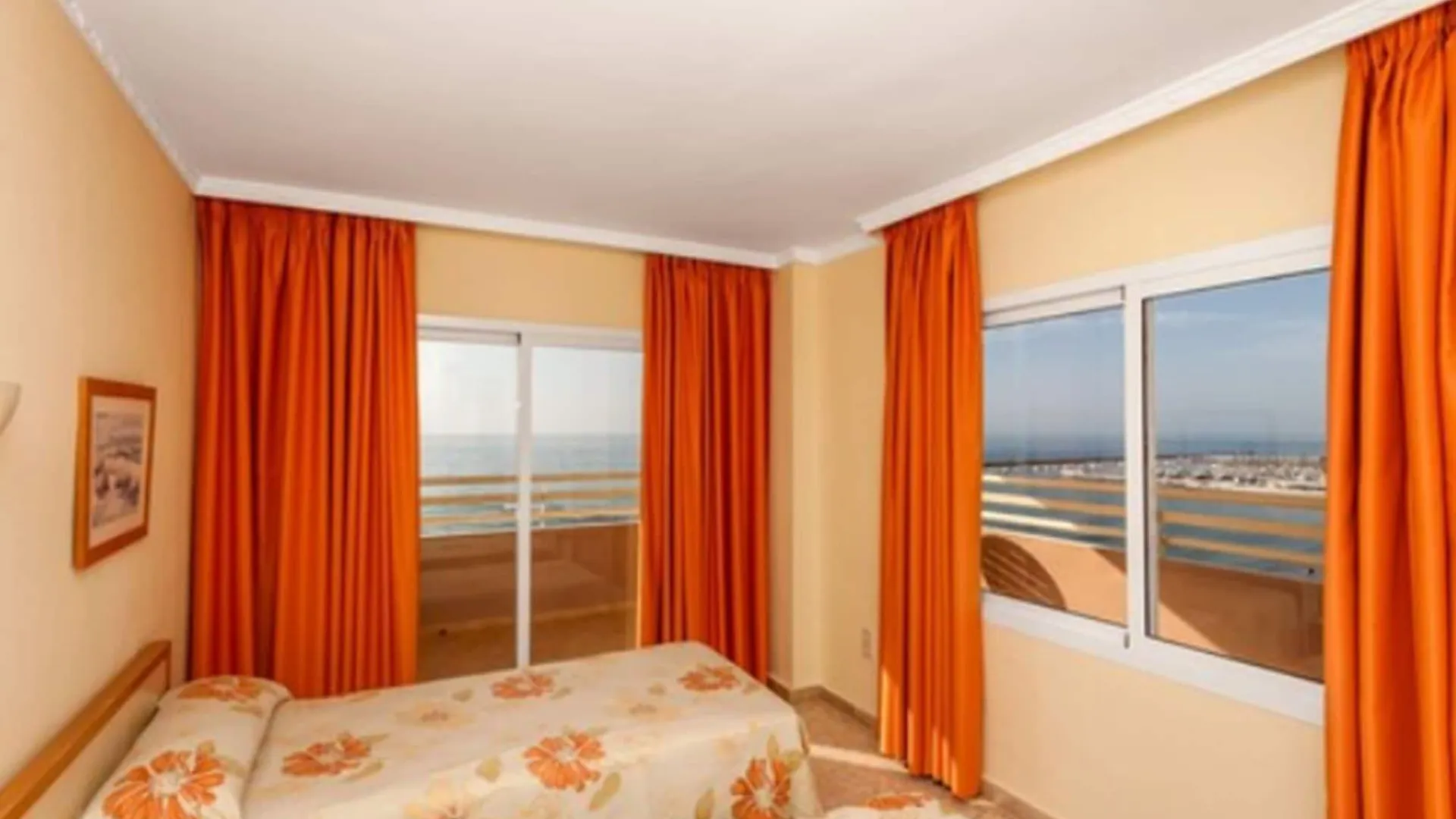 Apartamentos Stella Maris - Marcari Sl Fuengirola Apartment